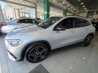 MERCEDES-BENZ GLA 180 d Automatic Premium