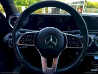 MERCEDES-BENZ A 180 d Automatic Business