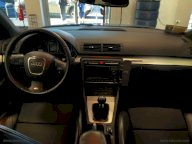 AUDI A4 2.0 16V TFSI quattro Top plus S-LINE