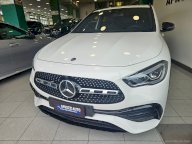 MERCEDES-BENZ GLA 200 d Automatic Premium