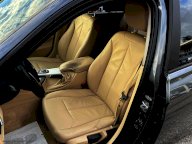 BMW 318d Touring Business aut.
