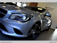 MERCEDES-BENZ CLA 200 d Automatic Premium Dark Night