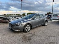 VOLVO V40 D2 Momentum