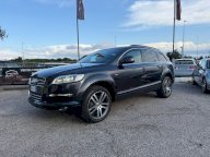 AUDI Q7 3.0 TDI 233CV quattro tiptronic