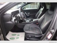 MERCEDES-BENZ A 180 d Automatic Premium