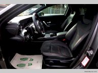 MERCEDES-BENZ A 180 d Automatic Premium