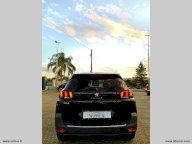 PEUGEOT 5008 BlueHDi 130 S&S EAT8 Crossway
