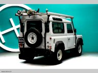 LAND ROVER Defender 90 2.2 TD4 Station Wagon N1