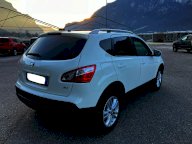 NISSAN Qashqai 2.0 dCi 4WD AT Tekna