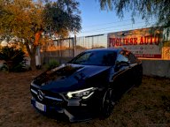 MERCEDES-BENZ CLA 200 d Automatic Premium