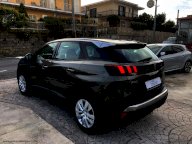 PEUGEOT 3008 BlueHDi 130 S&S Business