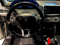 PEUGEOT 2008 BlueHDi 100 Allure