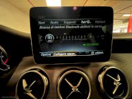 MERCEDES-BENZ GLA 180 CDI Automatic Sport