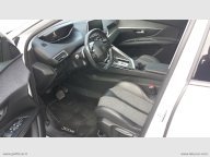 PEUGEOT 3008 BlueHDi 120 EAT6 S&S Business