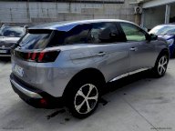 PEUGEOT 3008 BlueHDi 130 S&S Allure