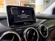 MERCEDES-BENZ B 180 d Automatic Premium