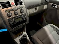 VOLKSWAGEN Touran 2.0 Conceptline Ecofuel