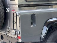 LAND ROVER Defender 110 2.2 TD4 Station Wagon N1