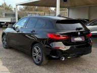 BMW 116d Sport AUTO LUCI AMBIENT, CARPLAY