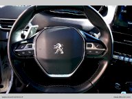 PEUGEOT 3008 BlueHDi 130 S&S EAT8 Allure Pack