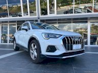 AUDI Q3 35 TDI S tronic Business