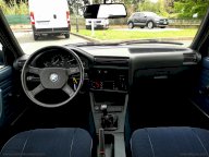 BMW 318i S - E30 - GPL