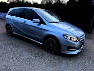 MERCEDES-BENZ B 200 d Automatic Sport