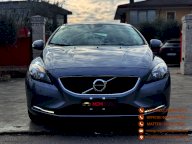 VOLVO V40 D2 Geartronic R-design Momentum