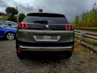 PEUGEOT 3008 BlueHDi 130 S&S EAT8 Business