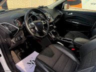 FORD Kuga 2.0 TDCI 150 CV S&S 4WD Titanium