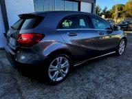 MERCEDES-BENZ A 180 d Automatic Premium