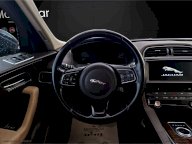JAGUAR F-Pace 2.0 D 180 CV AWD aut. Portfolio