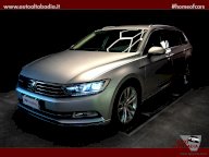 VOLKSWAGEN Passat Variant 2.0 BiTDI 4MOTION DSG Highline