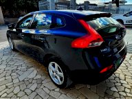 VOLVO V40 D2 R-design Momentum