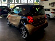 SMART fortwo EQ Parisblue