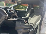 AUDI Q4 35 e-tron Business Advanced