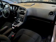 PEUGEOT 5008 1.6 HDi 115 CV Allure 7 POSTI