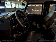 LAND ROVER Defender 90 2.4 TD4 Station Wagon SE