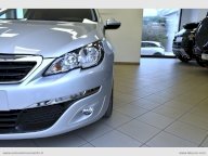 PEUGEOT 308 BlueHDi 120 S&S Business