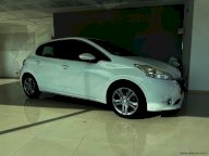 PEUGEOT 208 1.4 HDi 68 CV 5p. Allure