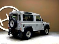 LAND ROVER Defender 90 2.2 TD4 Station Wagon N1
