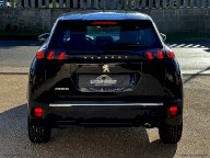 PEUGEOT 2008 BlueHDi 110 S&S Active