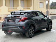 TOYOTA C-HR 1.8 Hybrid E-CVT Style