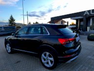 AUDI Q3 35 TDI S tronic Business Advanced