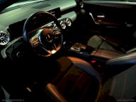 MERCEDES-BENZ A 180 d Automatic Premium