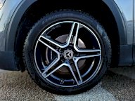 MERCEDES-BENZ GLB 200 d Automatic Premium