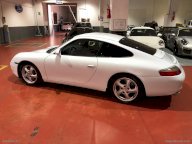 PORSCHE 911 Carrera 2 Coupé