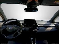 TOYOTA C-HR 1.8 Hybrid E-CVT Business
