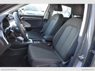 AUDI Q3 35 TDI S tronic Business