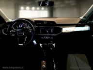 AUDI Q3 35 TDI S tronic Business Advanced